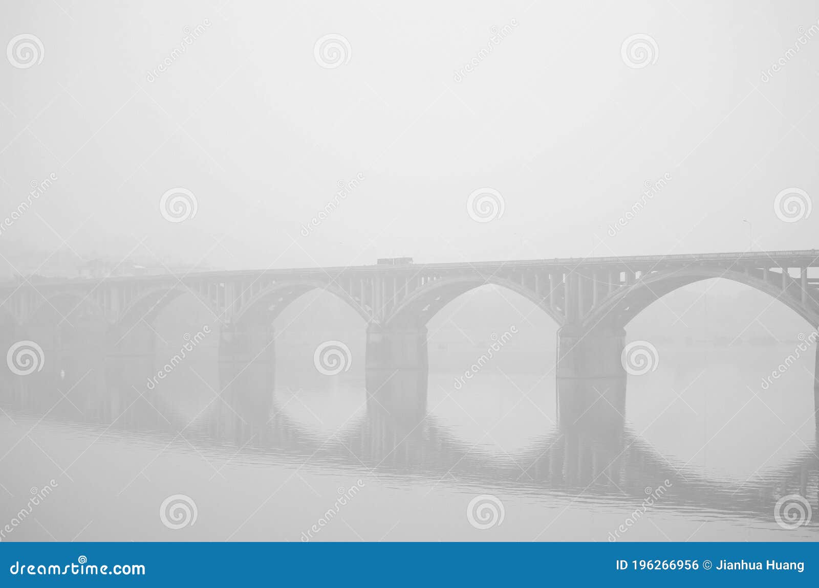 donghe bridge in winterÃ¯Â¼Åganzhou